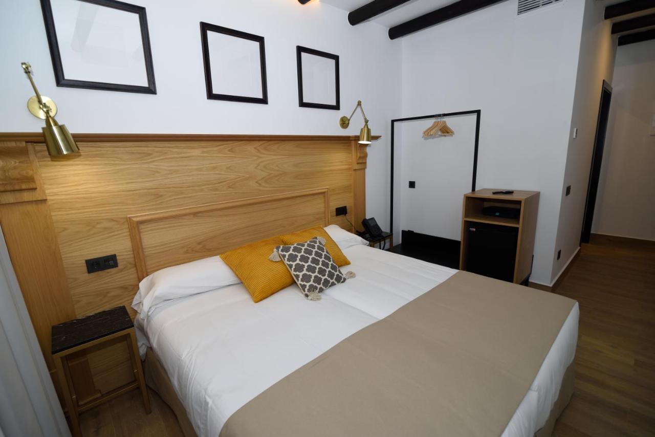 Hostal Rural Santa Habitaciones Aldea DEl Rocío מראה חיצוני תמונה