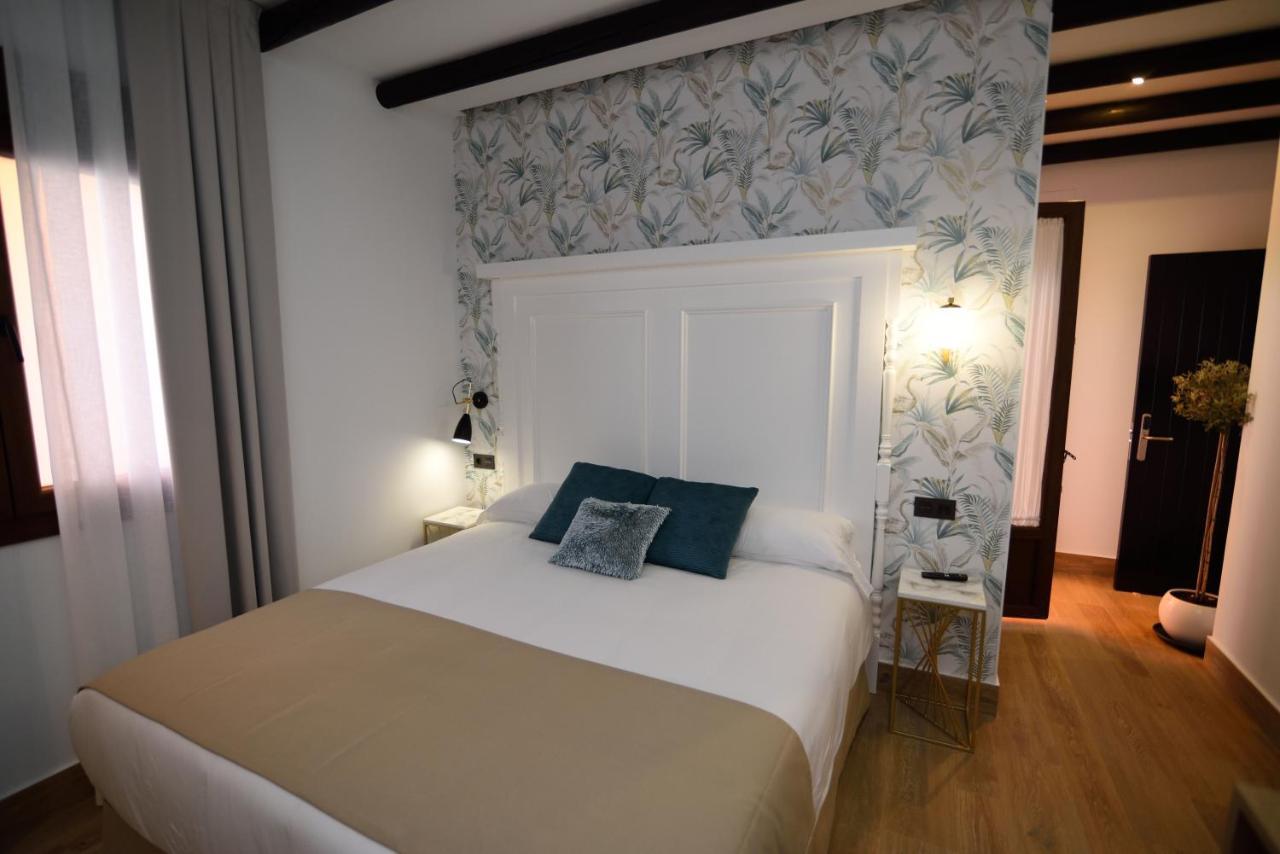 Hostal Rural Santa Habitaciones Aldea DEl Rocío מראה חיצוני תמונה